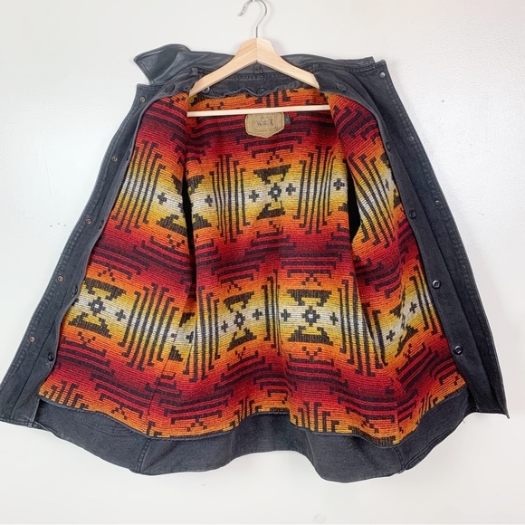 VINTAGE WOOLRICH Black Denim Jacket Serape Aztec Wool Lining Faded Distressed L - Picture 8 of 13